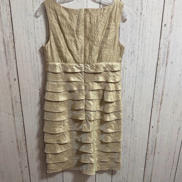 London Times Gold Layered Mini Dress
Size 8 - Picture 6 of 11